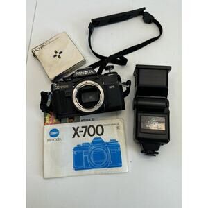 Minolta X-700 35mm SLR Film Camera Body - Black  (Body only) w/ manual